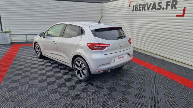 Renault Clio image 8