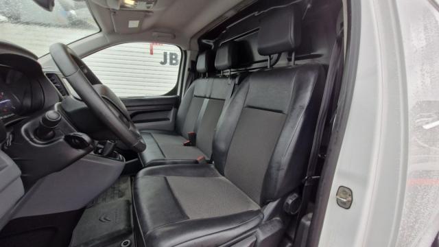 Citroen Jumpy image 9