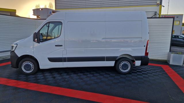 Renault Master image 3