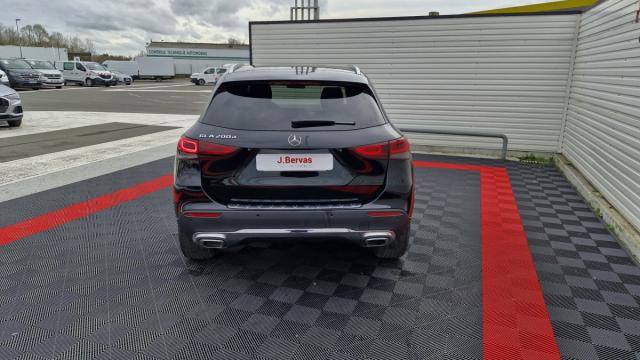 Mercedes Benz Gla image 4