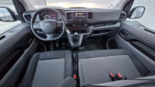 Citroen Jumpy image 8