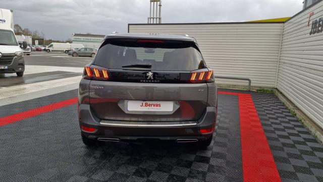 Peugeot 5008 image 2
