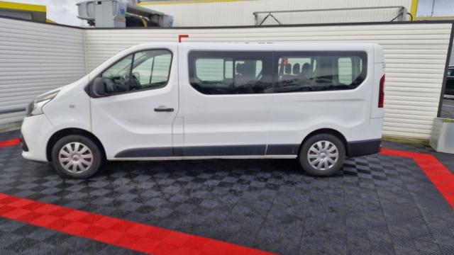 Renault Trafic image 8