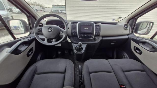 Renault Trafic image 1