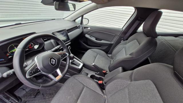 Renault Clio image 9