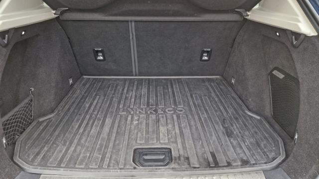 Lynk & Co 01 image 1