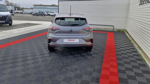 Renault Clio image 2