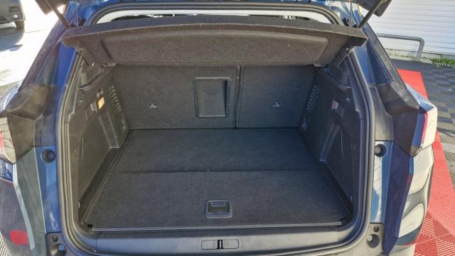 Peugeot 3008 image 2