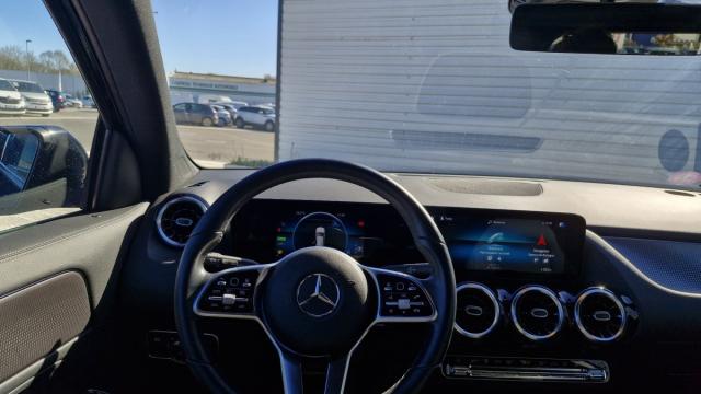 Mercedes Benz Gla image 2