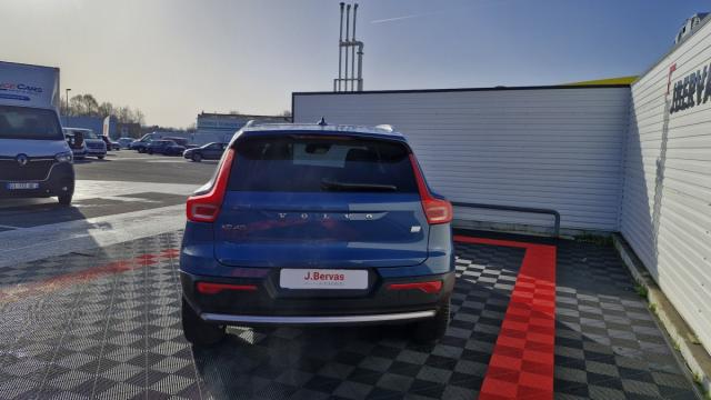 Volvo Xc40 image 8