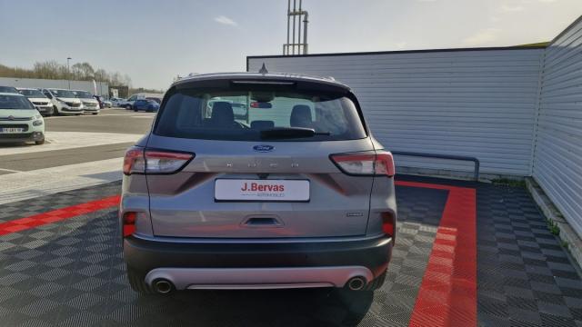Ford Kuga image 4