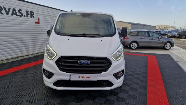 Ford Transit Custom image 2