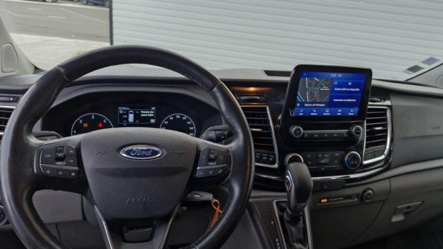 Ford Transit Custom image 3