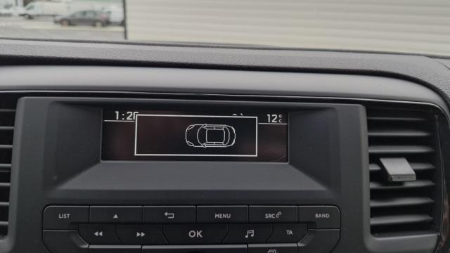 Citroen Jumpy image 9