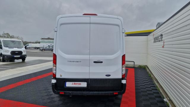 Ford Transit image 5