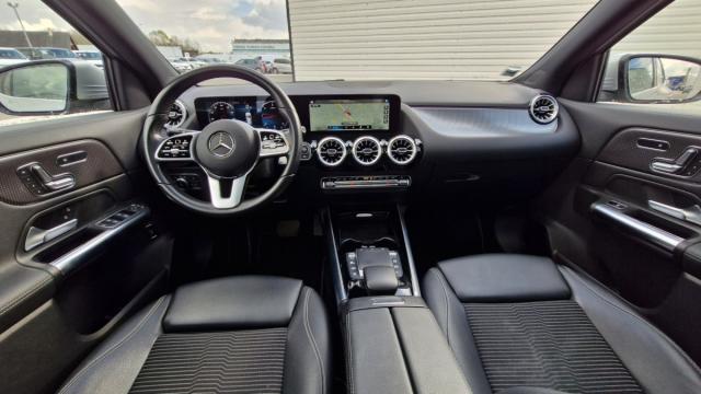 Mercedes Benz Gla image 1