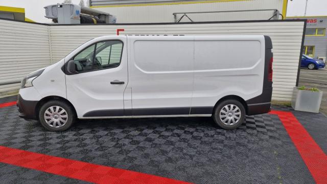 Renault Trafic image 1