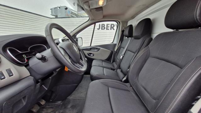 Renault Trafic image 4