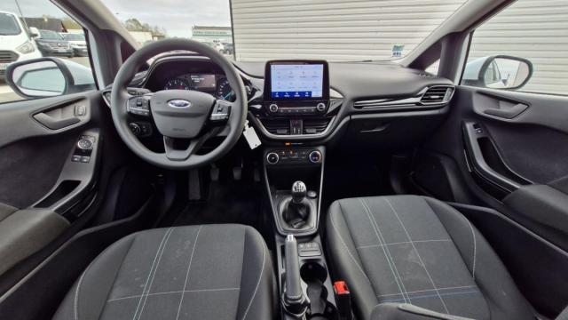 Ford Fiesta image 9