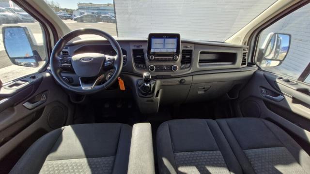 Ford Transit Custom image 5