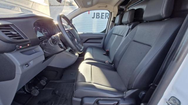 Citroen Jumpy image 1