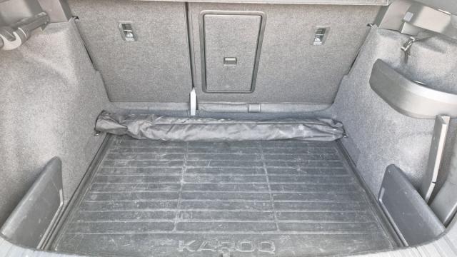 Skoda Karoq image 9
