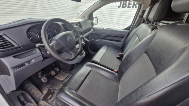 Citroen Jumpy image 2