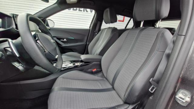 Peugeot 2008 image 9