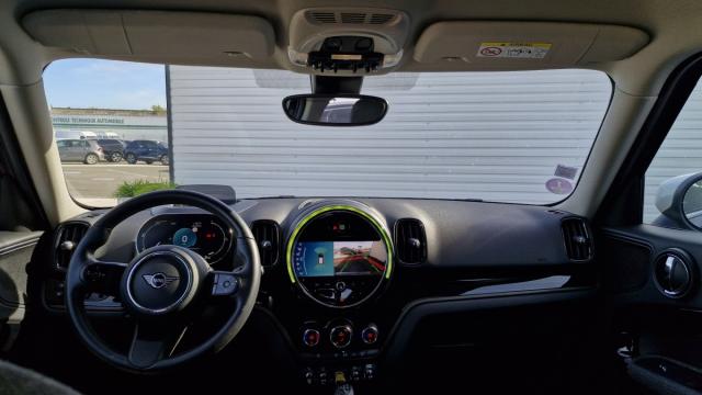 Mini Countryman image 5