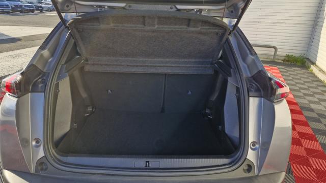 Peugeot 2008 image 7