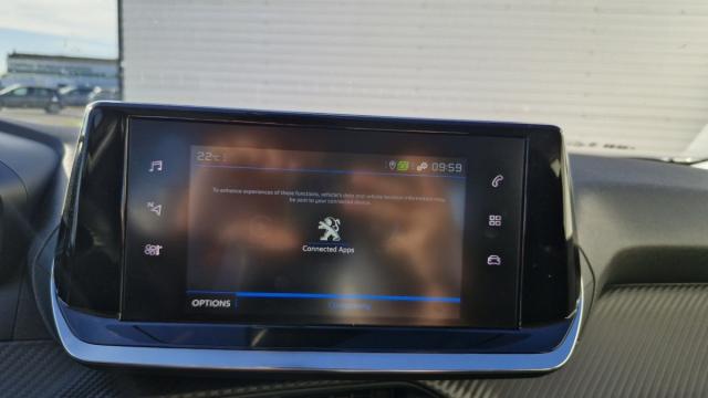 Peugeot 2008 image 4