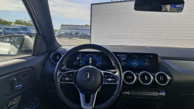 Mercedes Benz Gla image 6