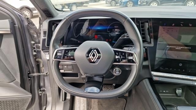 Renault Austral image 9