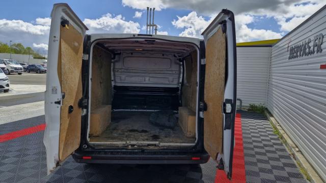 Renault Trafic image 1