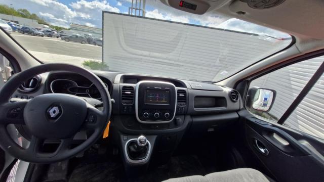 Renault Trafic image 4