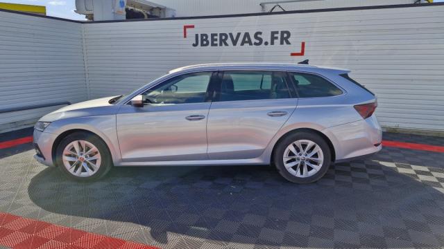 Skoda Octavia image 1