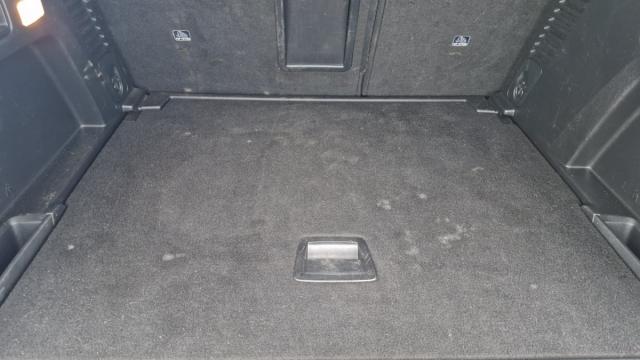 Peugeot 3008 image 2