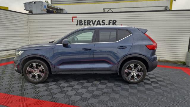 Volvo Xc40 image 2