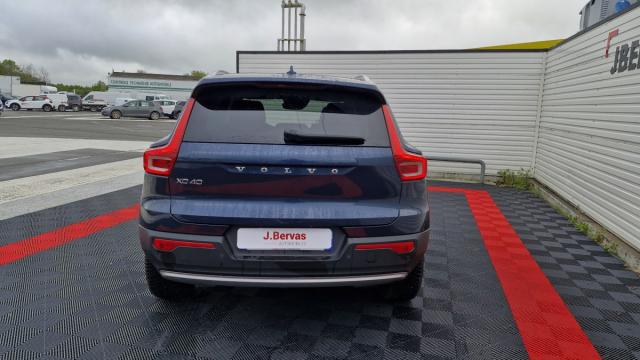 Volvo Xc40 image 1