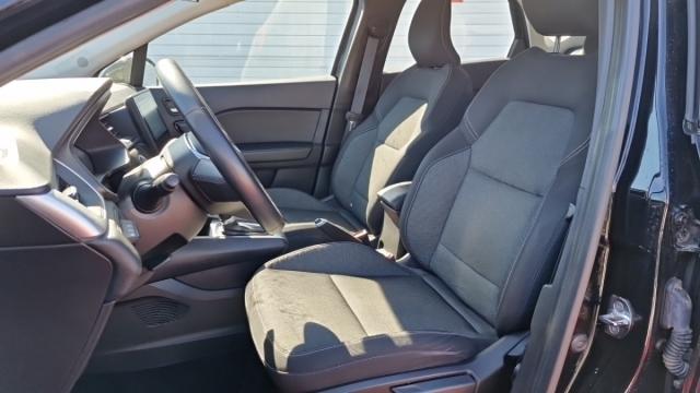 Renault Captur image 8