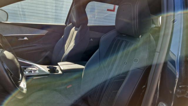 Peugeot 3008 image 3