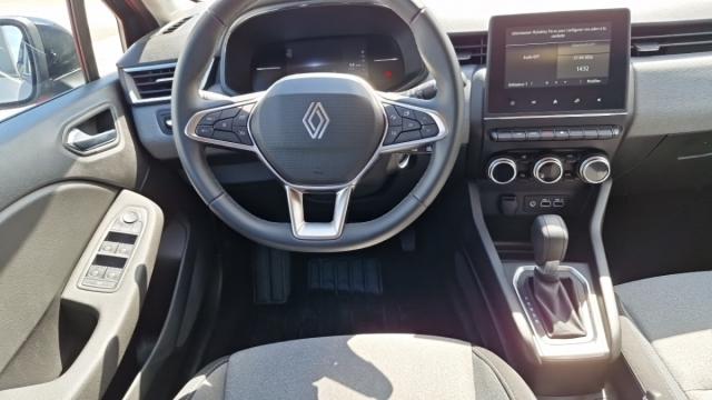 Renault Clio image 9