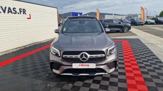 Mercedes Benz Glb image 8