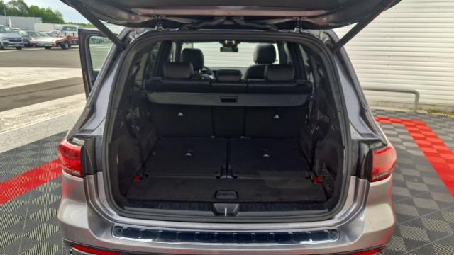 Mercedes Benz Glb image 2