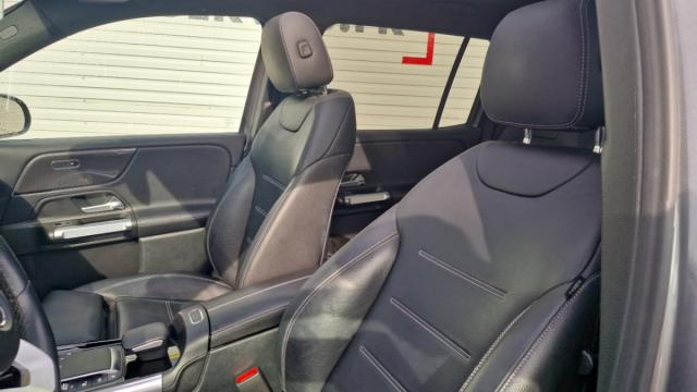 Mercedes Benz Glb image 7