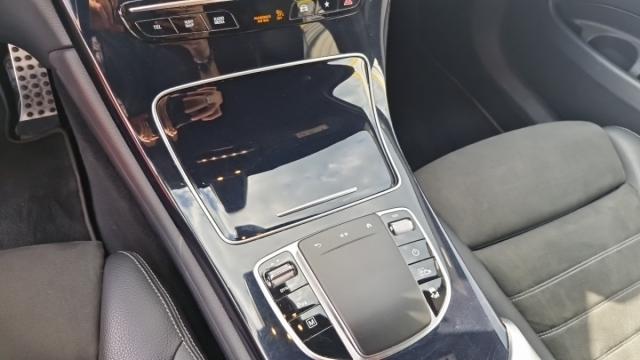Mercedes Benz Glc image 2
