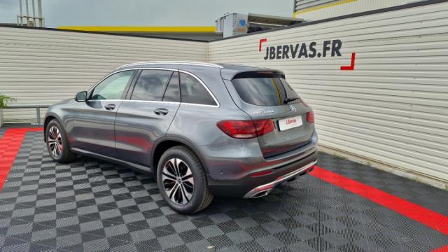 Mercedes Benz Glc image 9