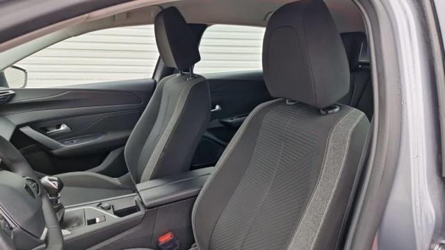 Peugeot 308 image 6