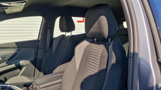 Peugeot 3008 image 8