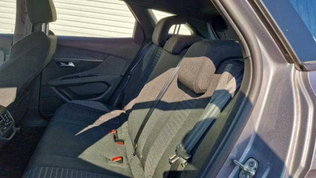 Peugeot 3008 image 7